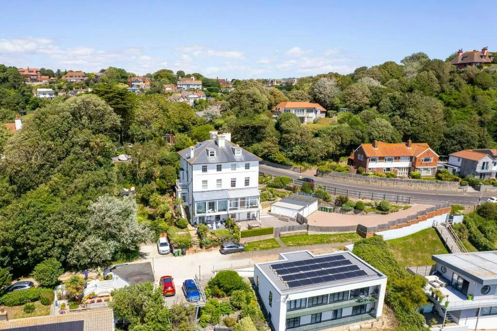 Vicarage Road, Sandgate, CT20, photo 25