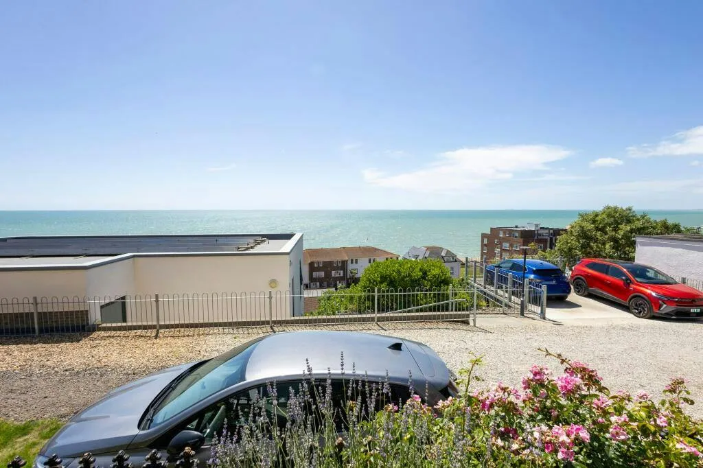 Vicarage Road, Sandgate, CT20, photo 20