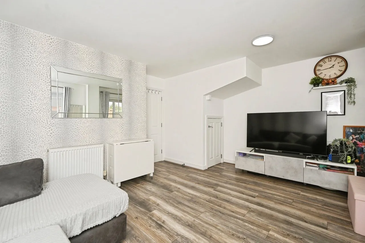 Calgarth Avenue, Warrington, Cheshire, WA5, photo 5