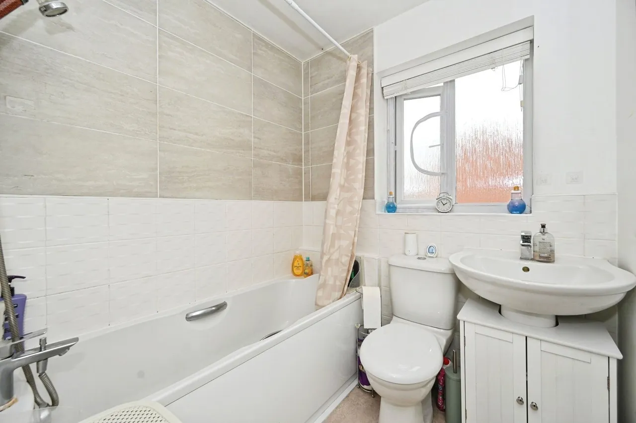 Calgarth Avenue, Warrington, Cheshire, WA5, photo 14