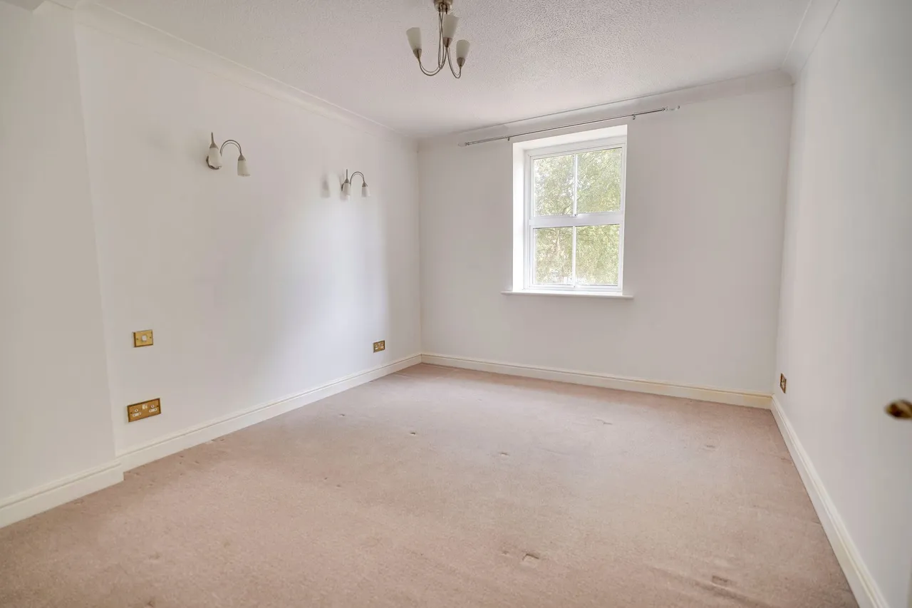 Sheering Lower Road, Sawbridgeworth, CM21, photo 6