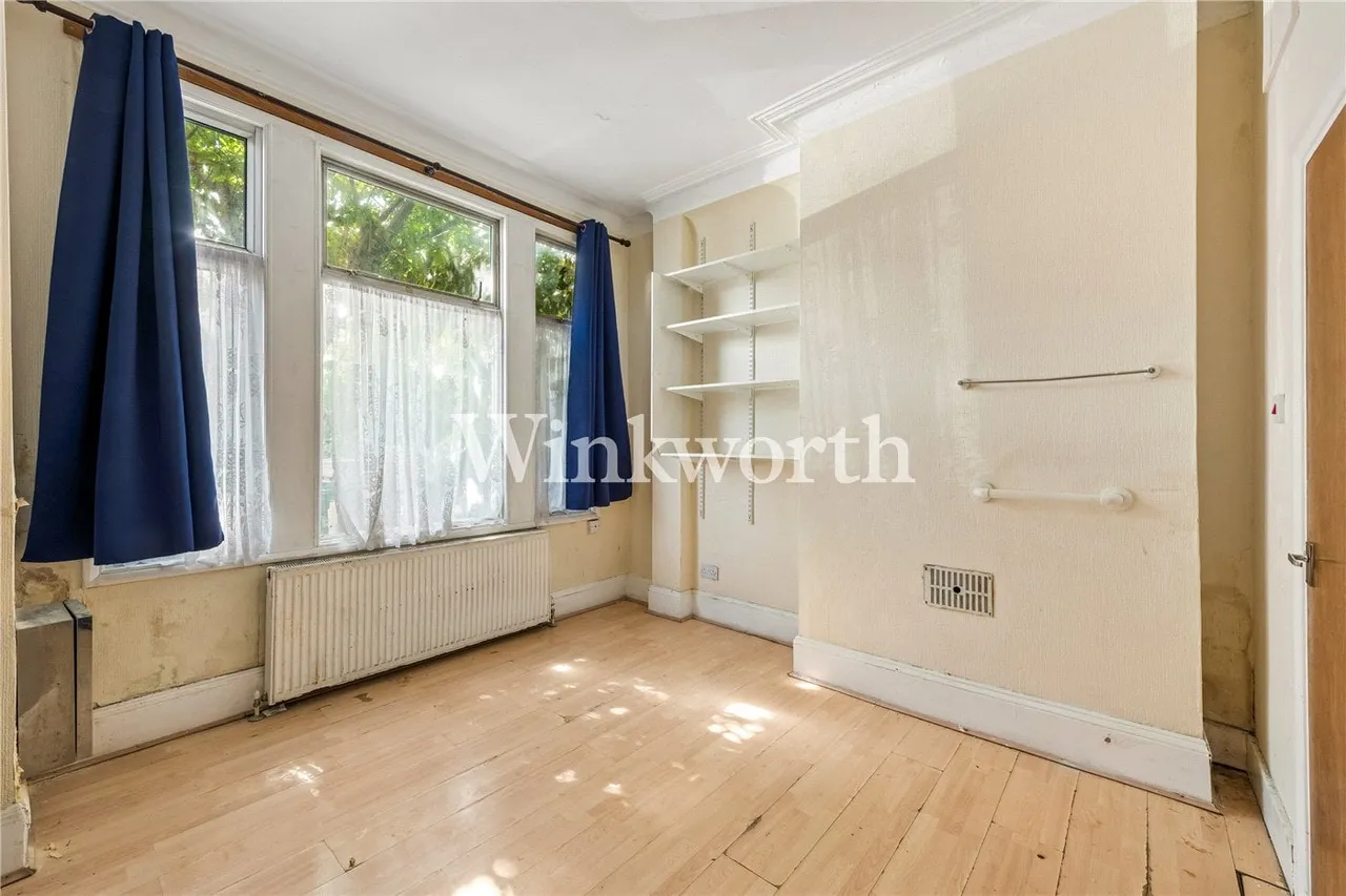 5 bed house for sale — Cranleigh Road, London, N15