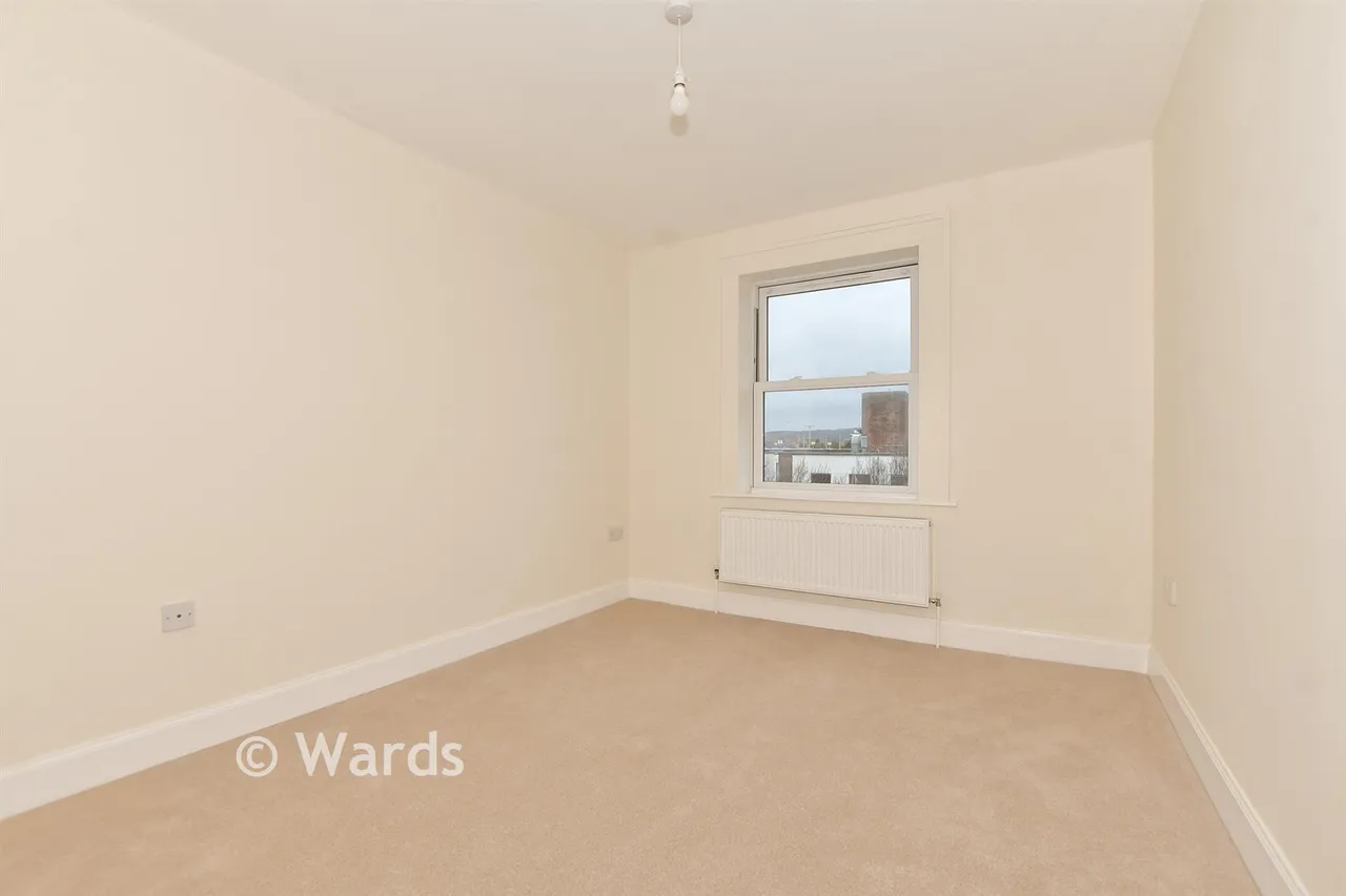 Pleydell Gardens, Folkestone, CT20, photo 6