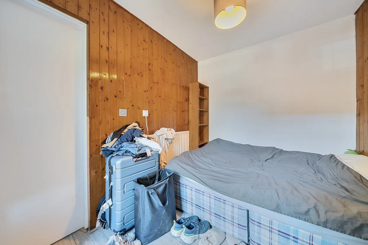 Slade Walk, SE17, photo 16