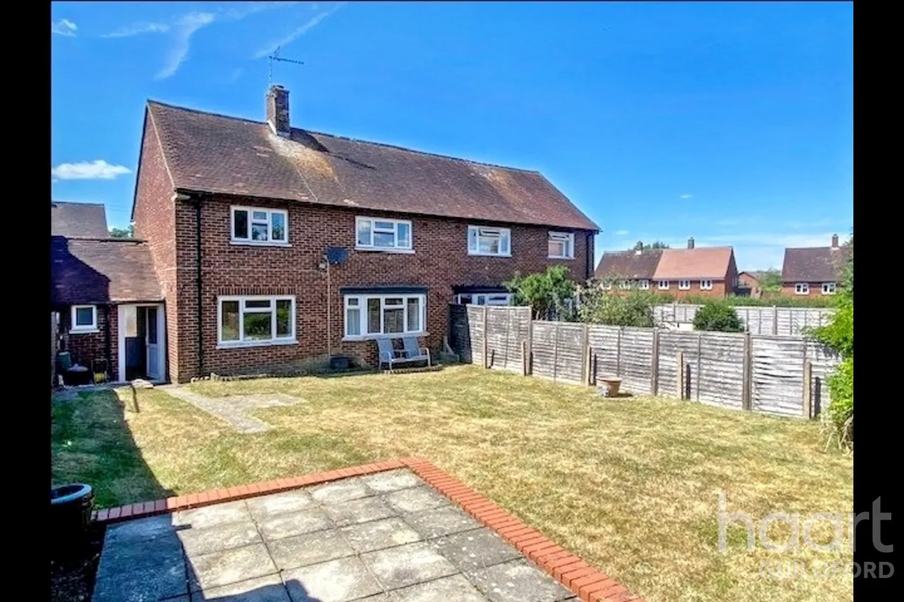 Banders Rise, Guildford, GU1, photo 2