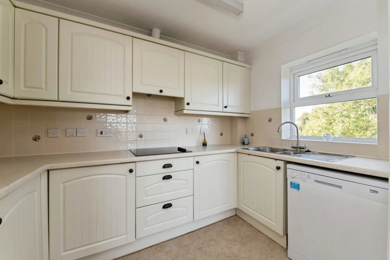 Long Causeway, Exmouth, EX8, photo 12