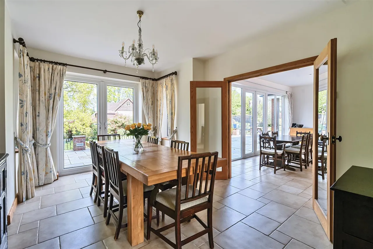 Salterns Lane, Old Bursledon, photo 6