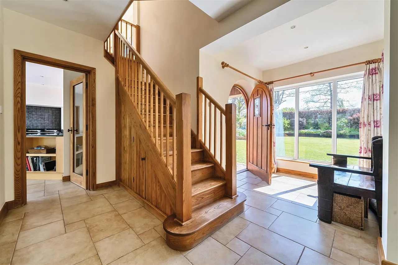 Salterns Lane, Old Bursledon, photo 14
