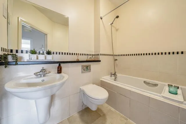 Eastcote Place, Ascot, SL5, photo 9