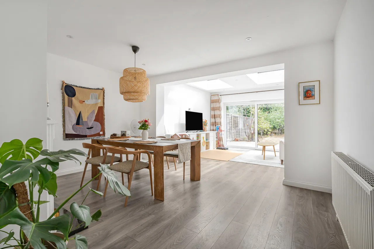 Broomfield Road, New Haw, KT15, photo 5