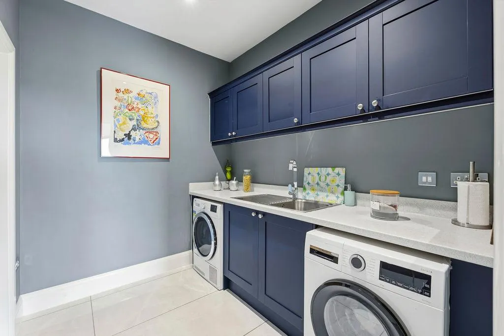 Beaumont Grove, Upper Killay, SA2, photo 13