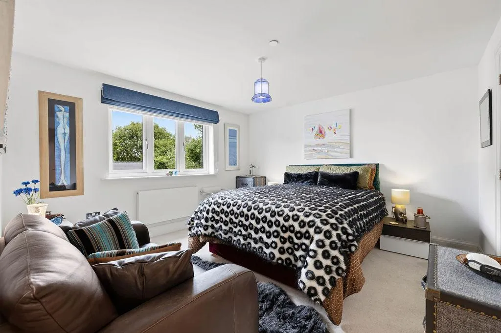 Beaumont Grove, Upper Killay, SA2, photo 19