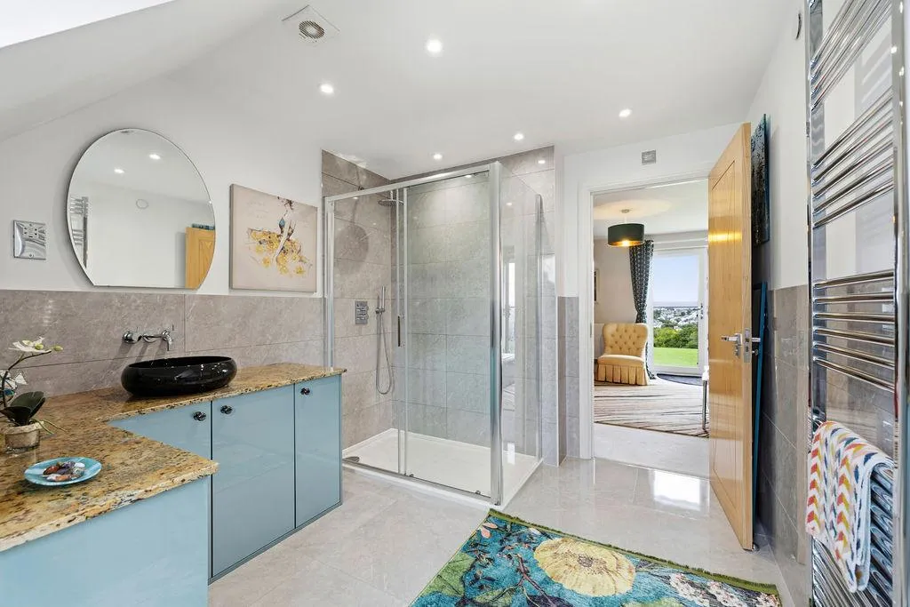 Beaumont Grove, Upper Killay, SA2, photo 31