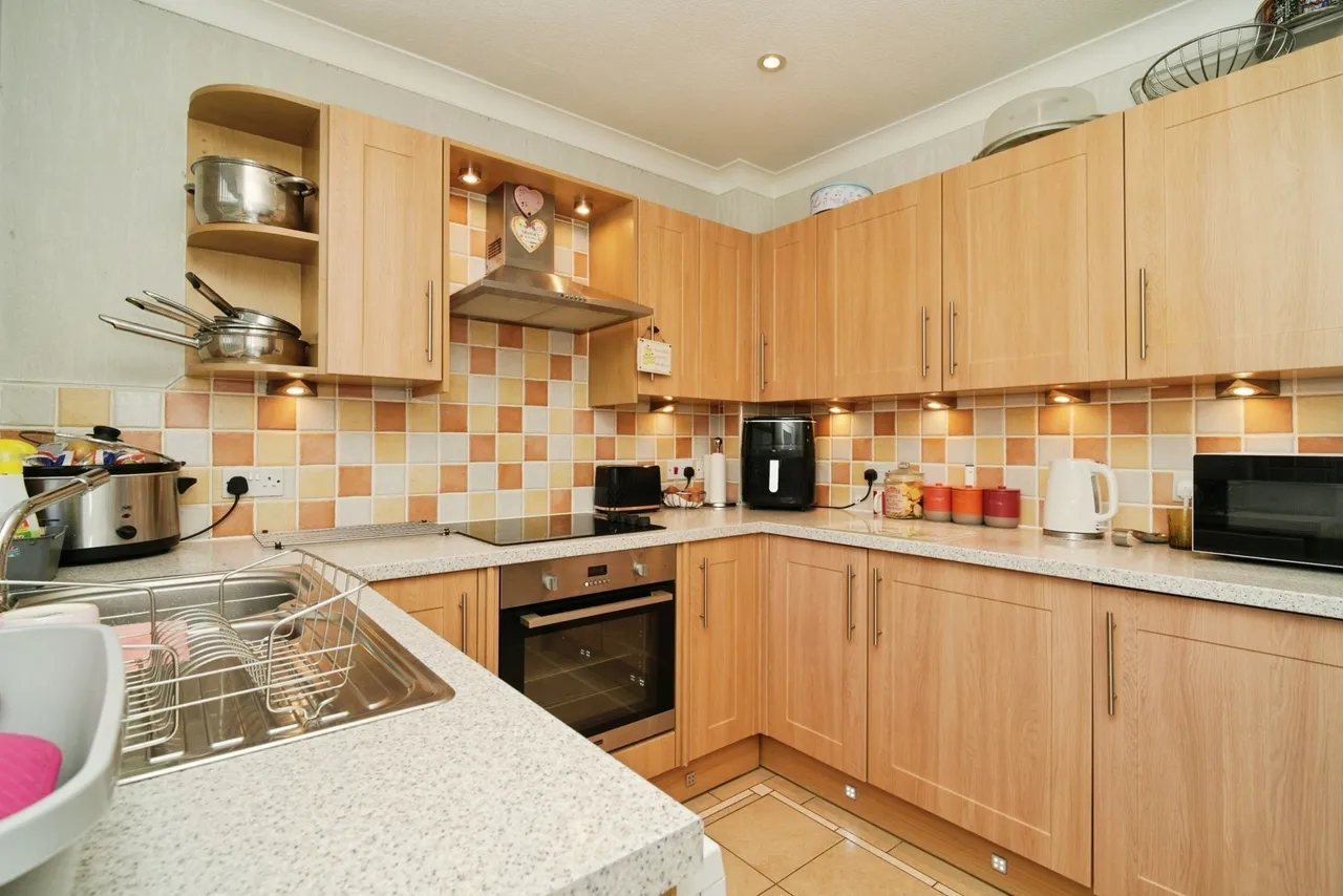 Cranbourne Drive, Chorley, Lancashire, PR6, photo 5