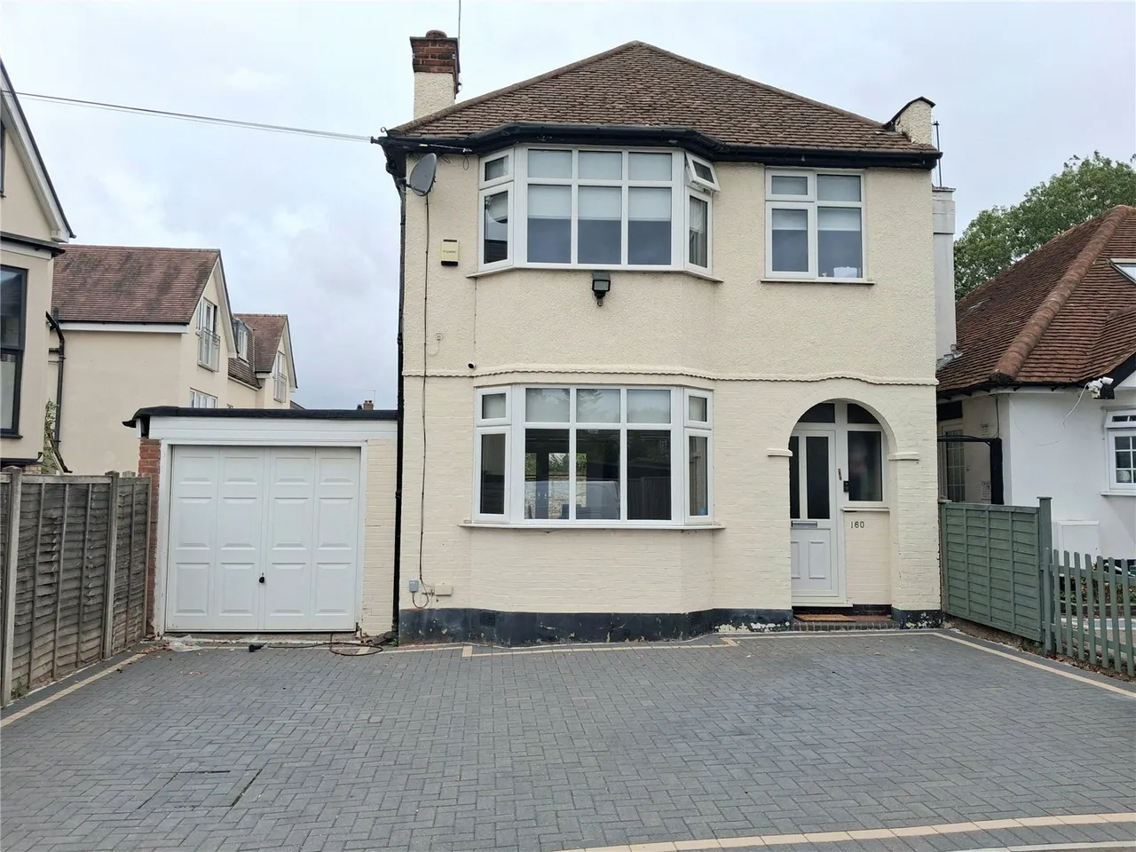3 bed house for sale — Fitzjohn Avenue, Barnet, EN5 2HP