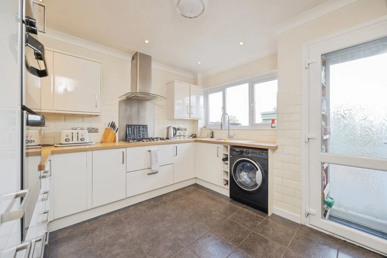 Ridgeway Avenue, Gravesend, DA12, photo 6