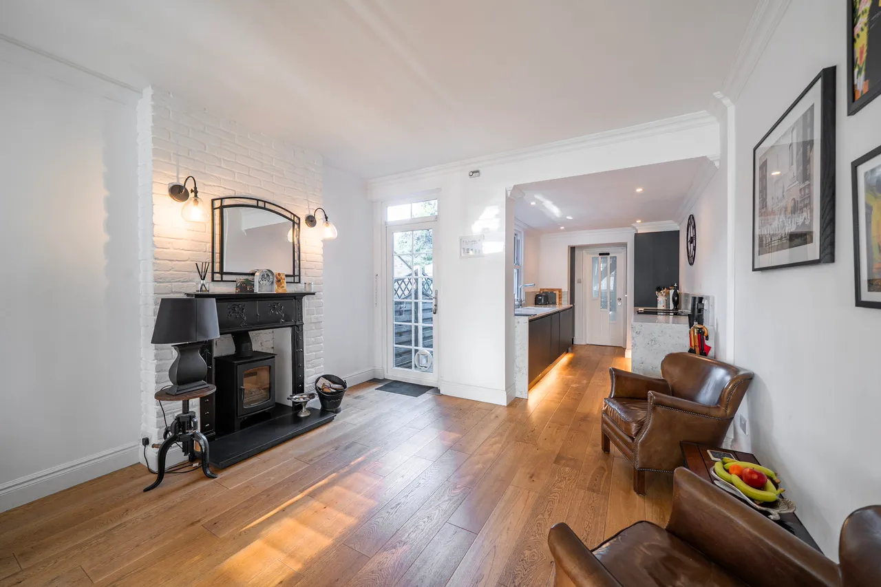 Lancaster Road, Uxbridge, UB8, photo 6