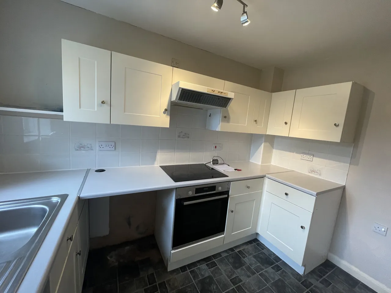 Beechwood Grove, Sutton-in-Ashfield, photo 2