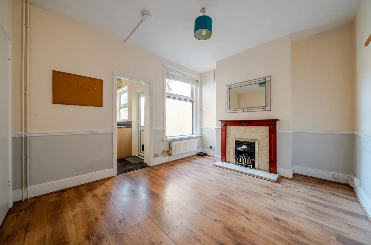 Harold Road, Southsea, PO4, photo 8
