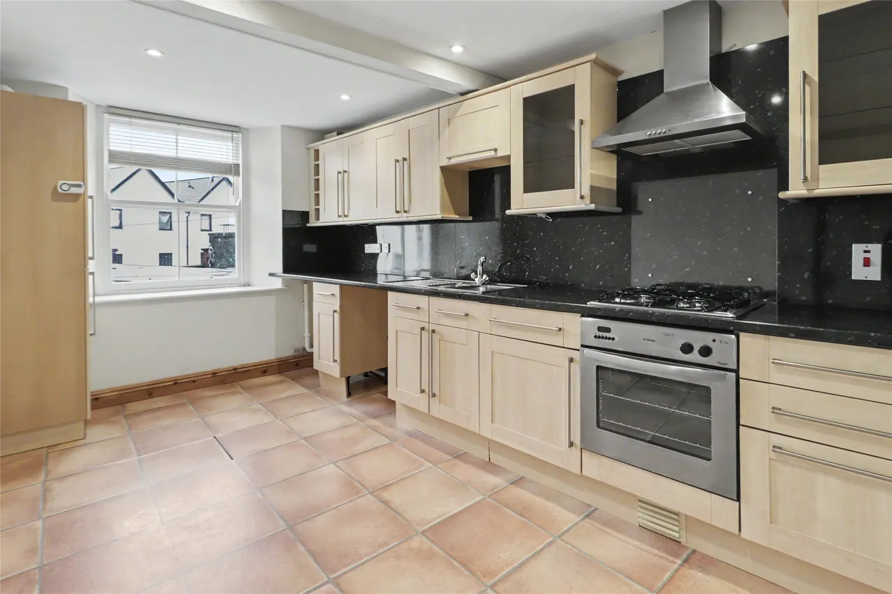 High Street, Ilfracombe, EX34, photo 9