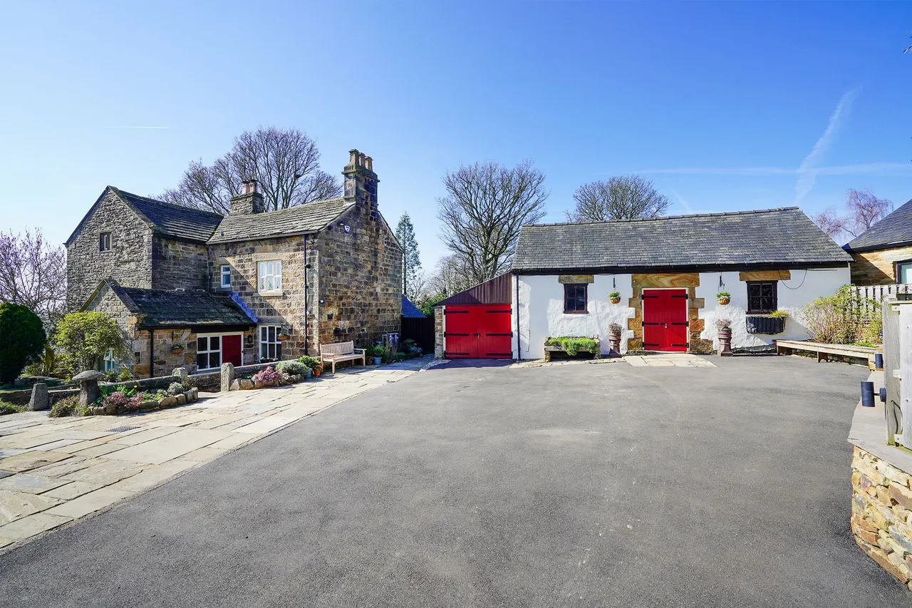 Summerley Lower Road, S18, photo 28