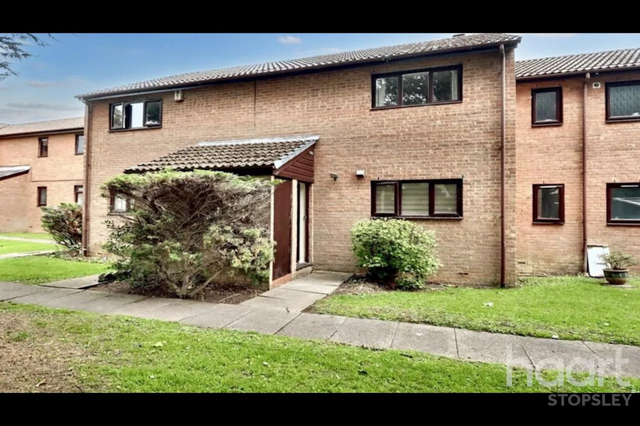Colin Road, Luton, LU2, photo 31