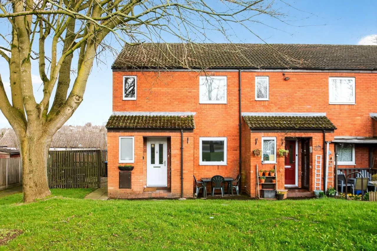 1 bed property for sale — Bramham Drive