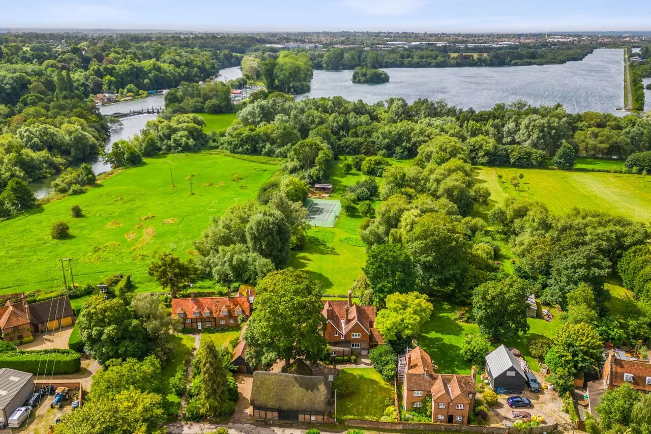 Sonning Eye, Reading, RG4, photo 25