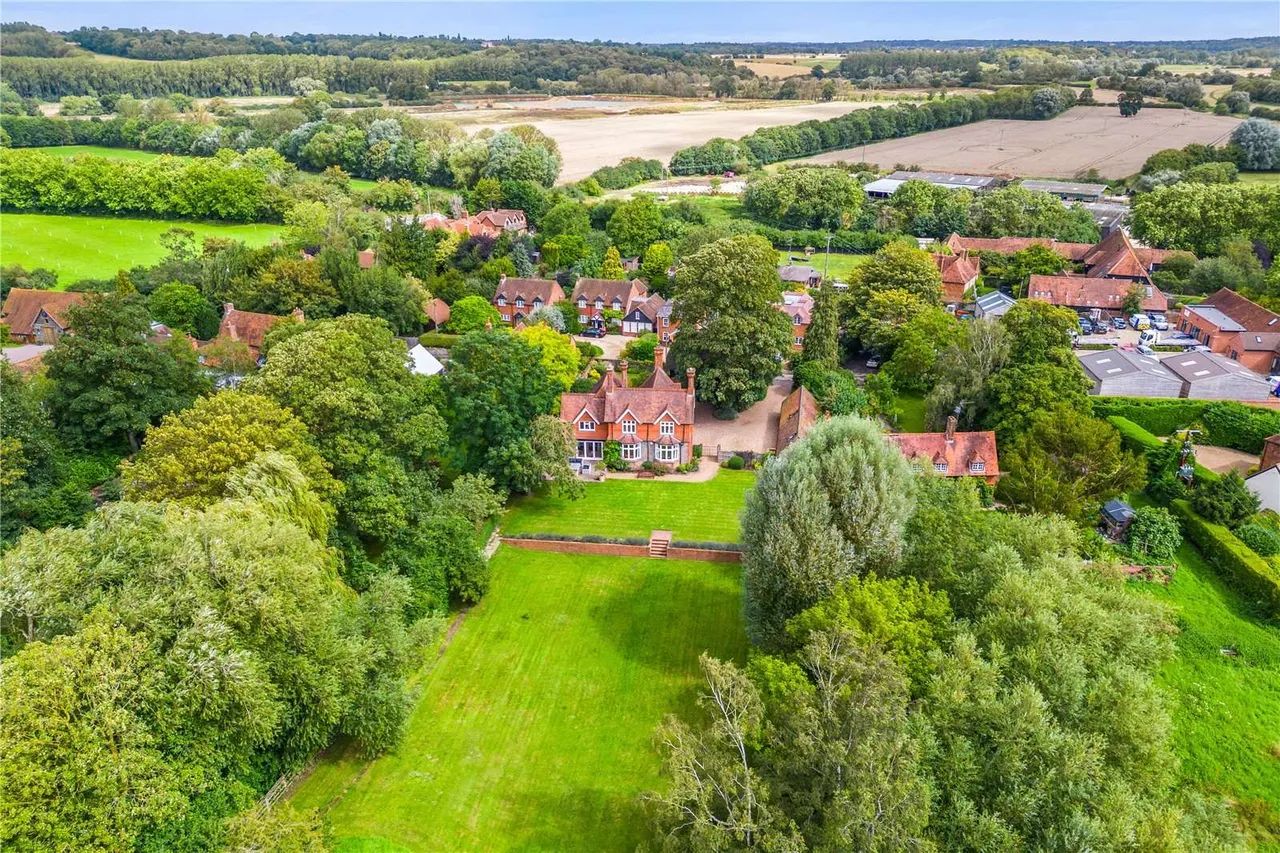 Sonning Eye, Reading, RG4, photo 32