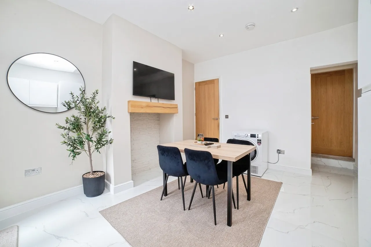 Huthwaite Road, Sutton-in-Ashfield, Nottinghamshire, NG17, photo 5