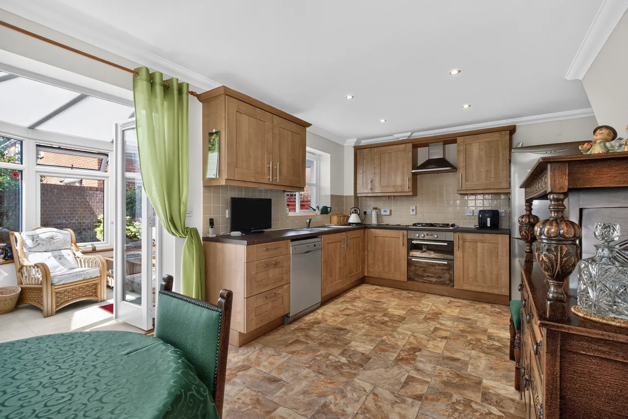 Robert Norgate Close, Horstead, Norwich, Norfolk, NR12, photo 2