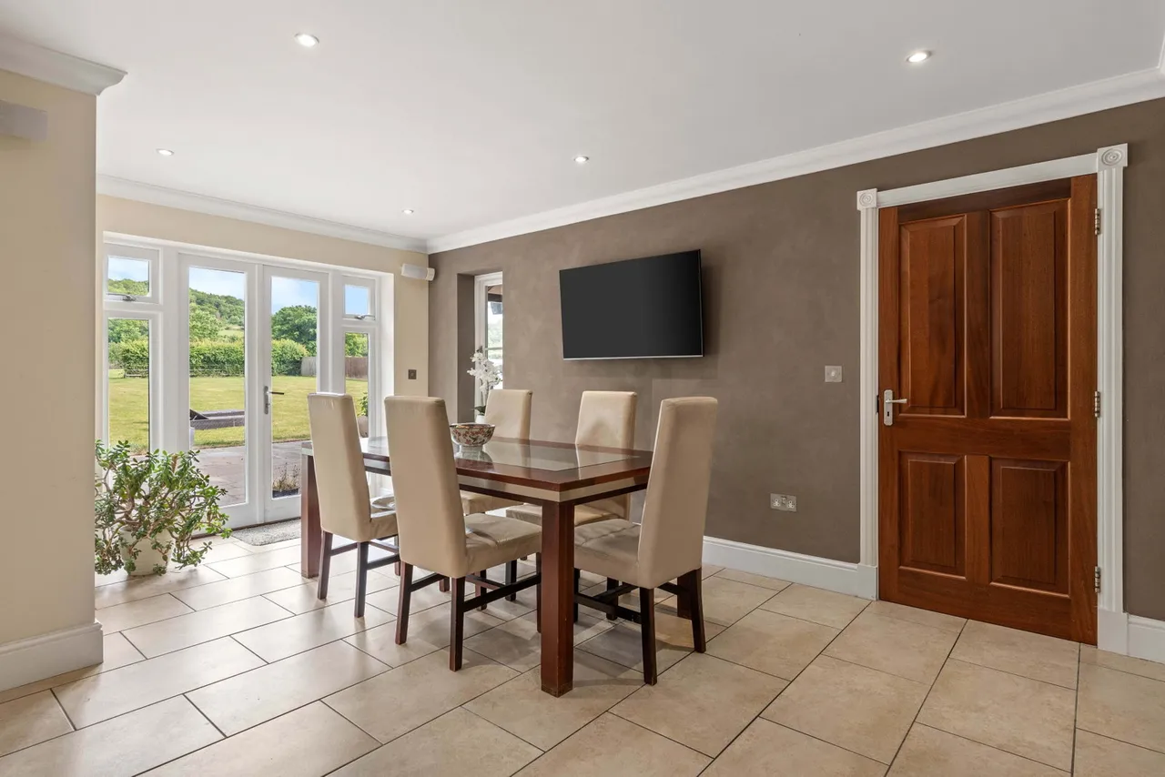 Sewardstone Road, Chingford, E4, photo 4