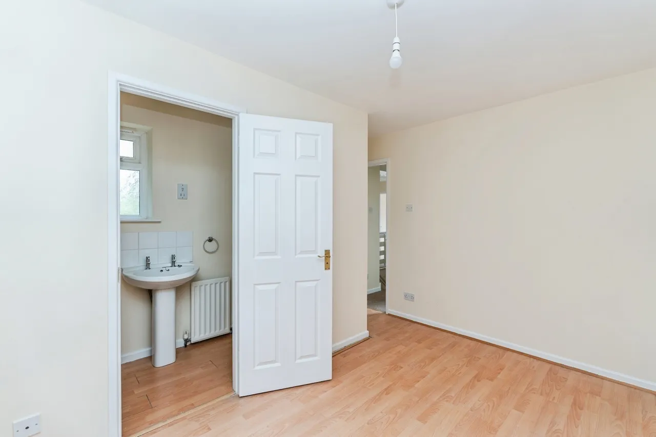 Heatherview Close, North Baddesley, SO52, photo 17