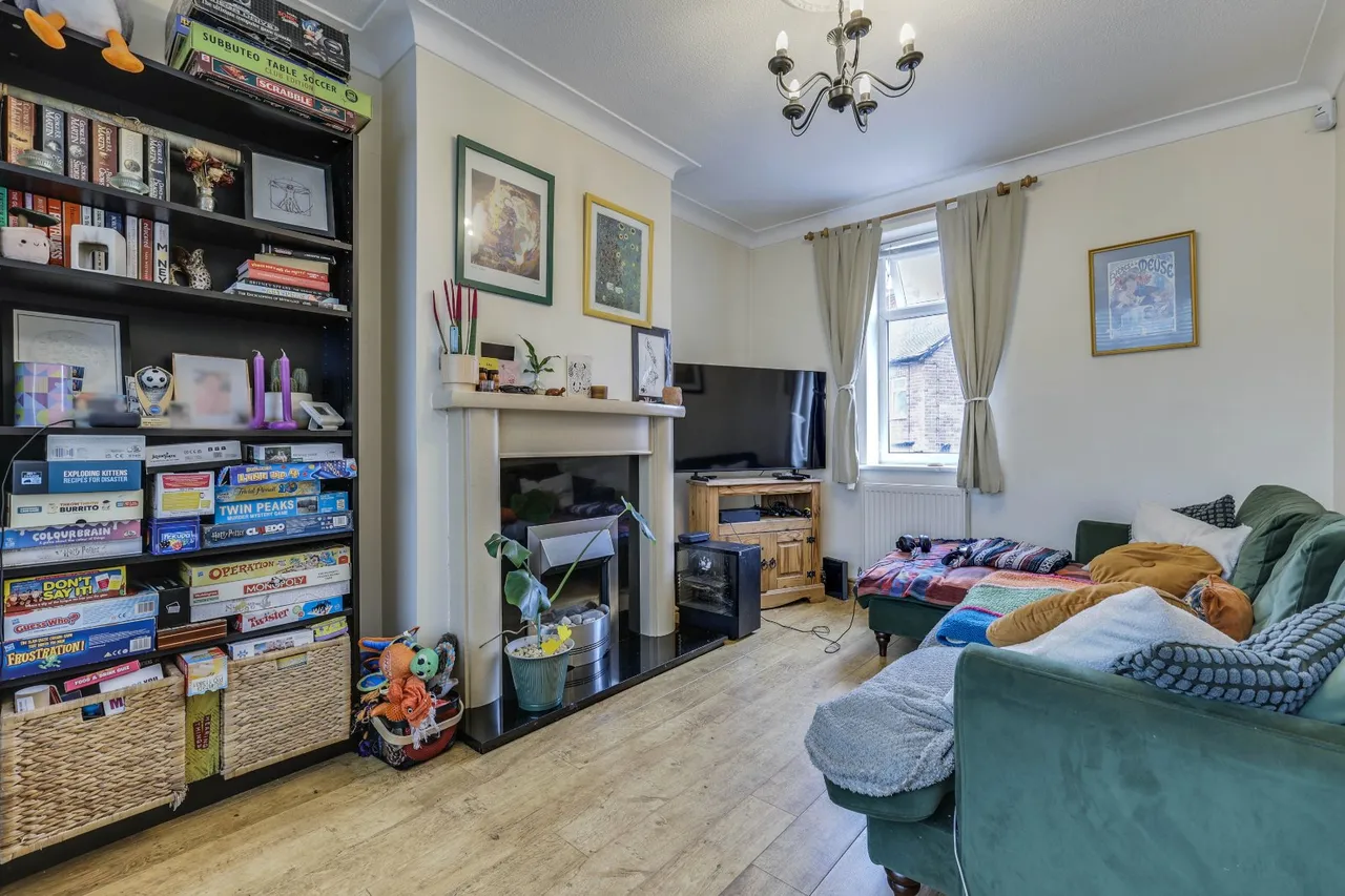 Broadway, Horsforth, LS18, photo 3
