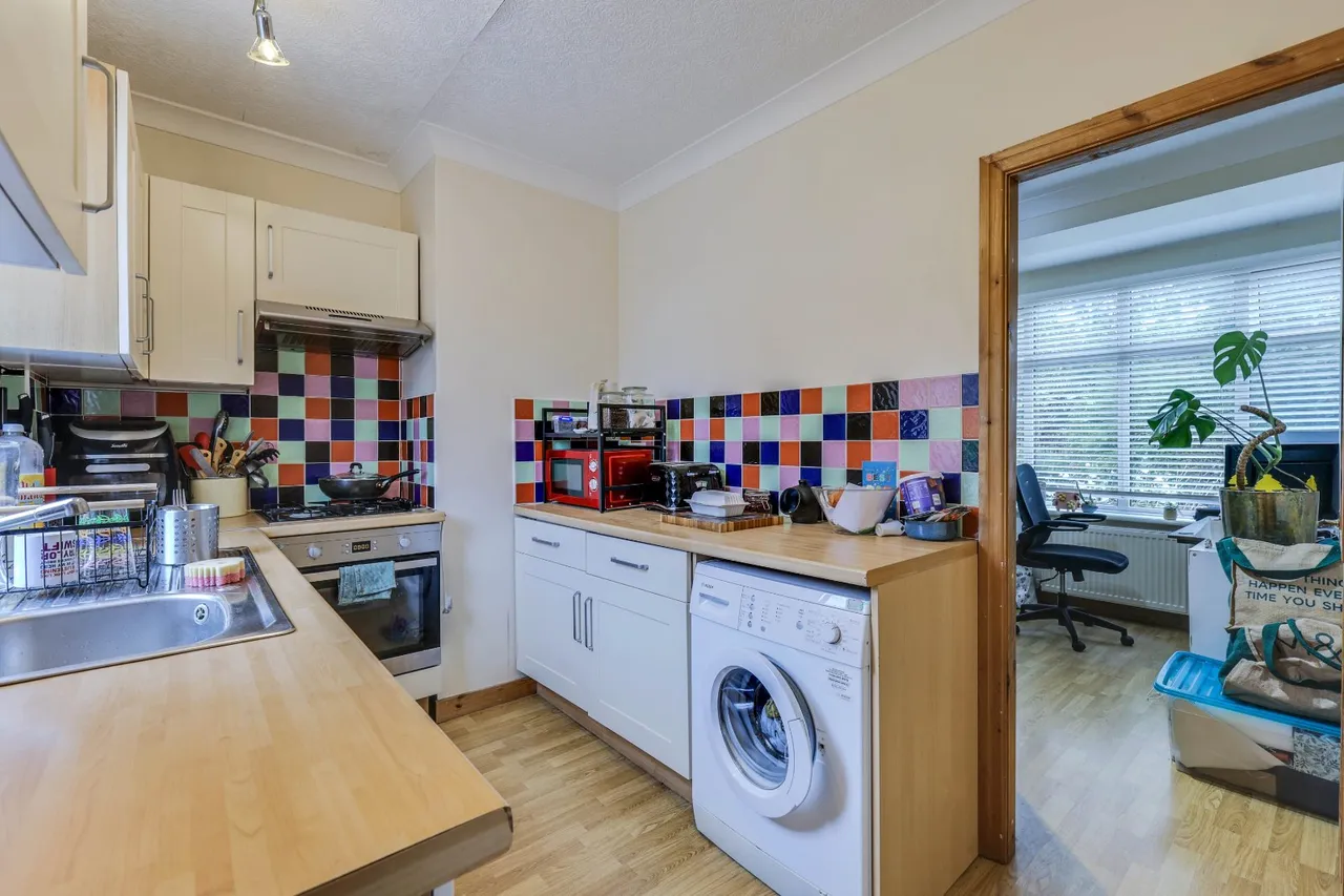 Broadway, Horsforth, LS18, photo 4