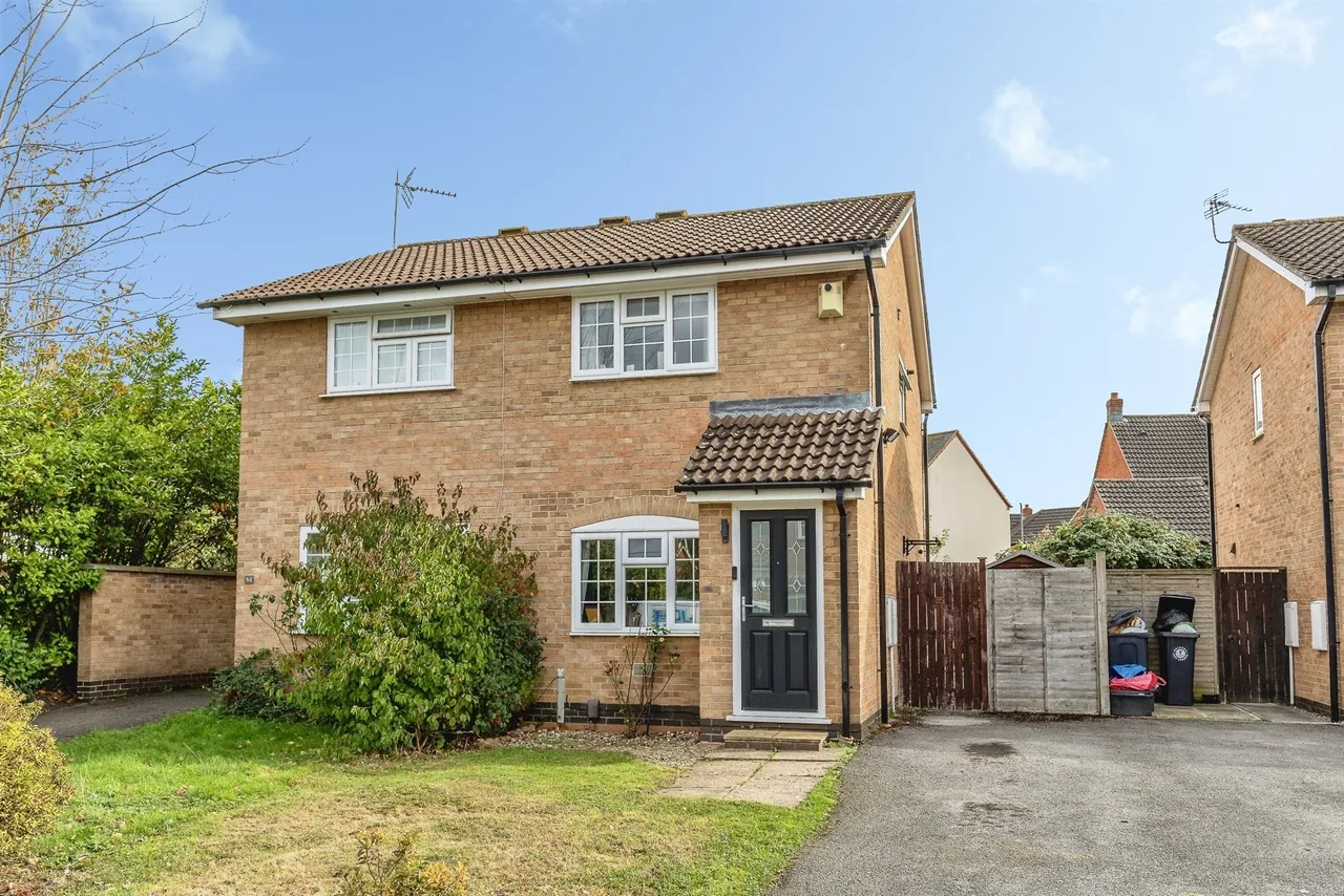 2 bed house for sale, Homeleaze Road, Bristol, BS10