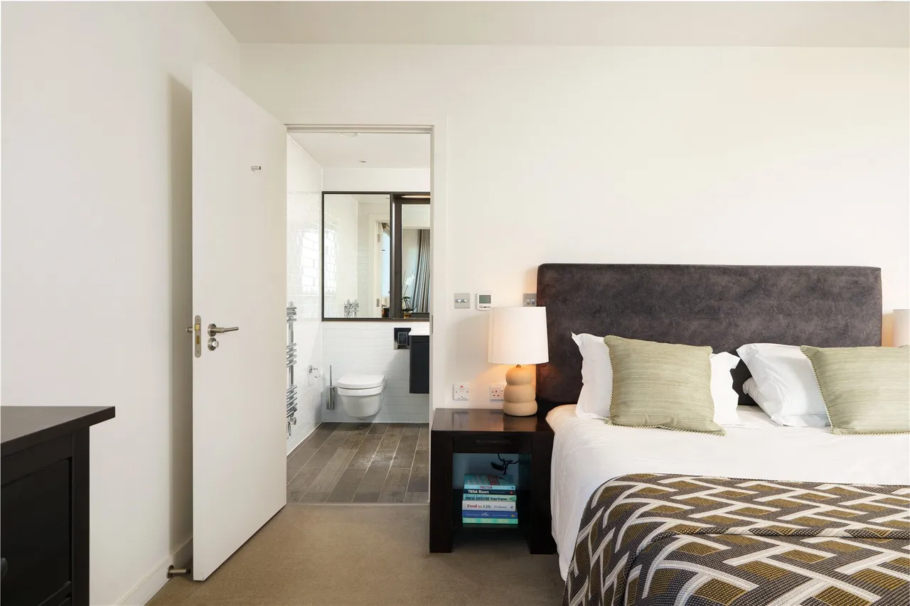 Alderside Apartments, 35 Salusbury Road, Queens Park Place, London, NW6 6BF, photo 10