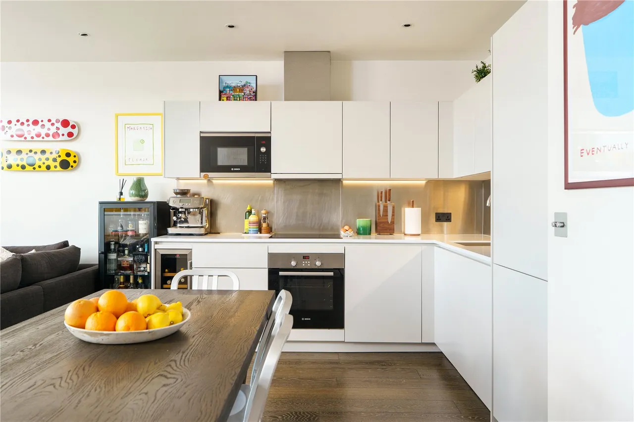 Alderside Apartments, 35 Salusbury Road, Queens Park Place, London, NW6 6BF, photo 4