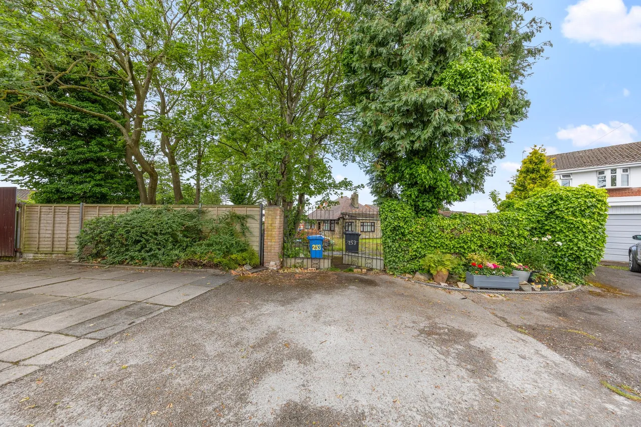 Ditchfield Road, Widnes, Widnes, WA8 8HY, photo 8