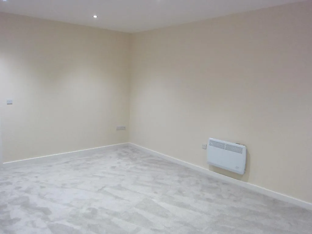 Flat 1, 18 South Street, Ilkeston, DE7, photo 6