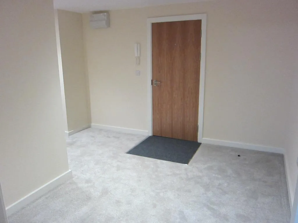 Flat 1, 18 South Street, Ilkeston, DE7, photo 8