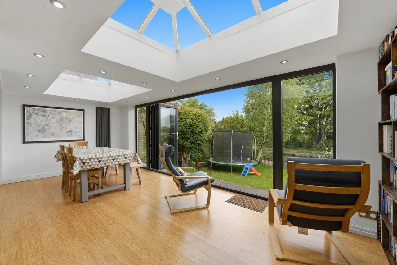 Cedarway, Bollington, photo 10