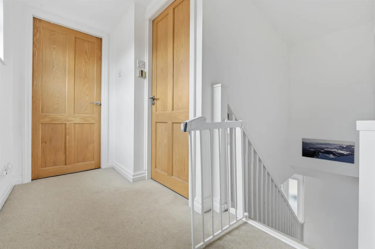 Cedarway, Bollington, photo 17