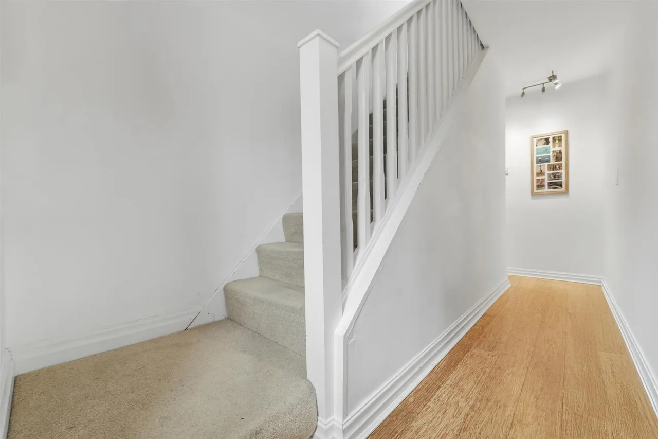Cedarway, Bollington, photo 13