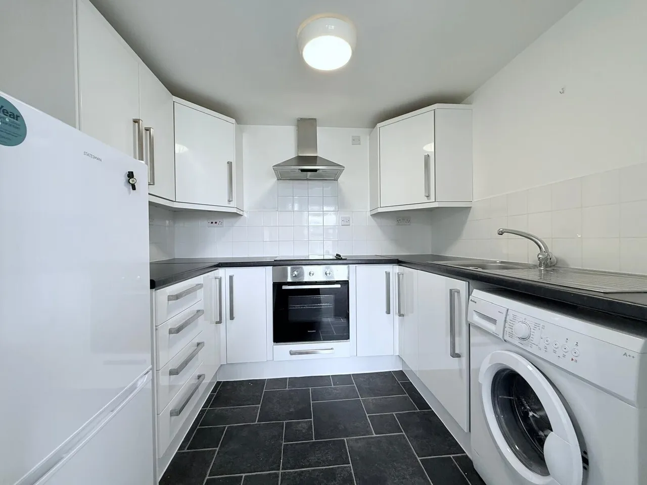Sheridan Court, Nottingham, NG1 3GY, photo 3