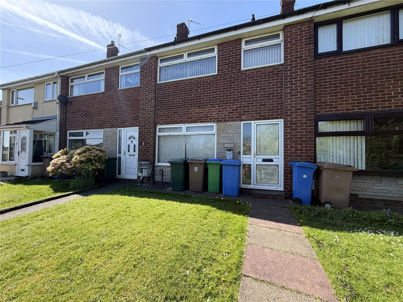 Hollin Lane, Middleton, M24, photo 2
