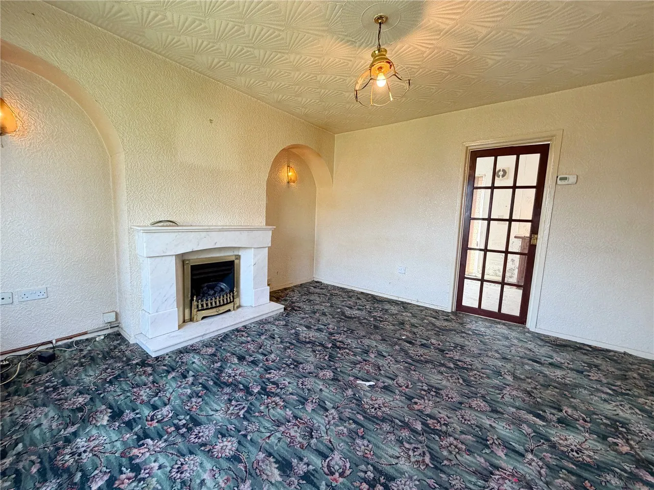 Hollin Lane, Middleton, M24, photo 4