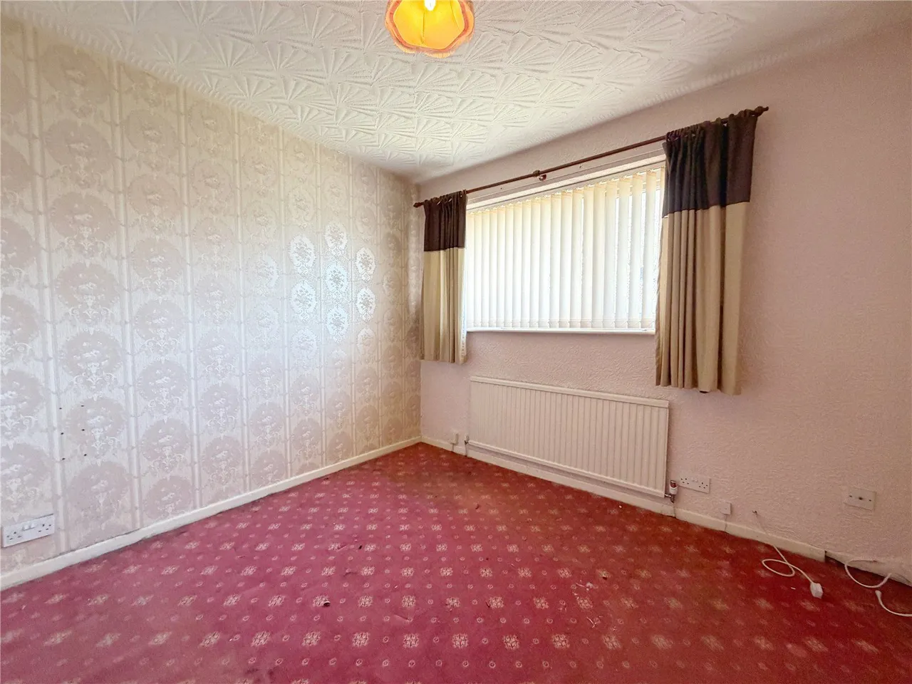 Hollin Lane, Middleton, M24, photo 11