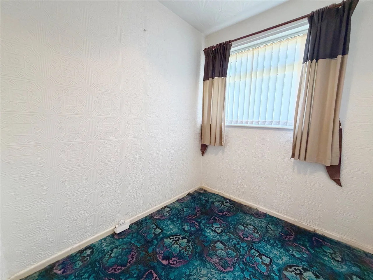 Hollin Lane, Middleton, M24, photo 12