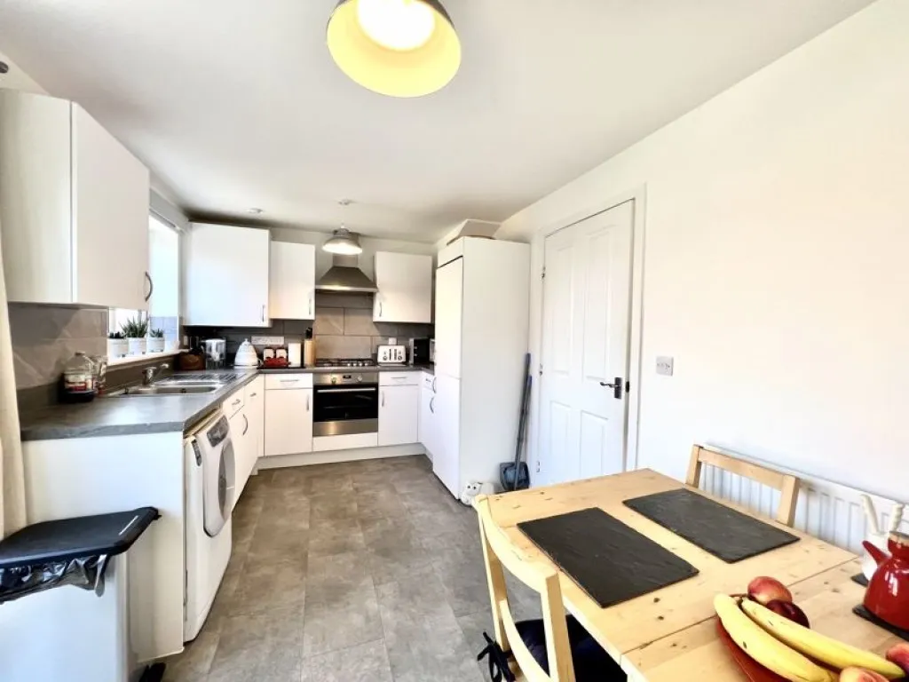 Ramsay Road, Calne, photo 6